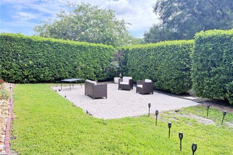 House in Oviedo, Florida 5 bedrooms, 272.67 sq.m. № 1815569 - photo 27