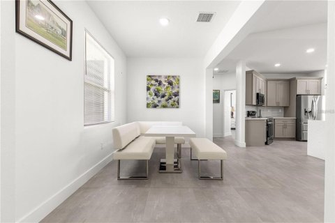 Casa en alquiler en Belleview, Florida, 3 dormitorios, 153.57 m2 № 1900152 - foto 4