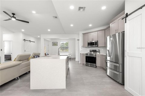 Casa en alquiler en Belleview, Florida, 3 dormitorios, 153.57 m2 № 1900152 - foto 13