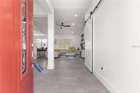 Casa en alquiler en Belleview, Florida, 3 dormitorios, 153.57 m2 № 1900152 - foto 3