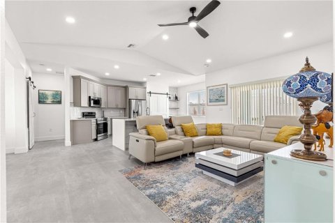 Casa en alquiler en Belleview, Florida, 3 dormitorios, 153.57 m2 № 1900152 - foto 21