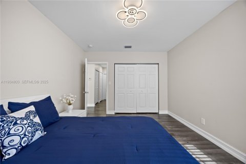 Casa en alquiler en Hollywood, Florida, 3 dormitorios, 136.75 m2 № 1993020 - foto 27