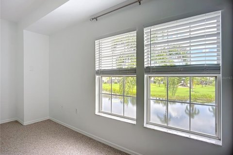 Townhouse in Bradenton, Florida 3 bedrooms, 119.1 sq.m. № 1869401 - photo 21