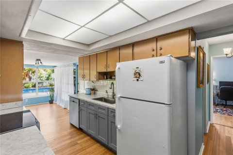 Villa ou maison à vendre à Clearwater, Floride: 3 chambres, 149.85 m2 № 2137505 - photo 13