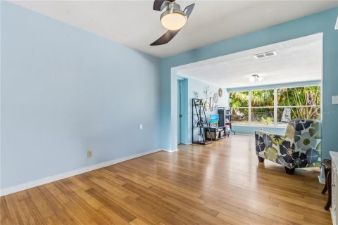 Villa ou maison à vendre à Clearwater, Floride: 3 chambres, 149.85 m2 № 2137505 - photo 7