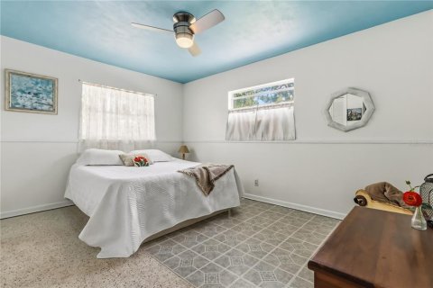 Villa ou maison à vendre à Clearwater, Floride: 3 chambres, 149.85 m2 № 2137505 - photo 18