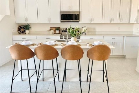 Touwnhouse à vendre à Apopka, Floride: 3 chambres, 154.4 m2 № 2418902 - photo 3