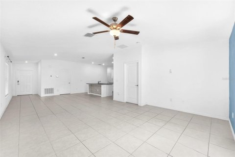 House in Wimauma, Florida 4 bedrooms, 171.03 sq.m. № 1869833 - photo 6