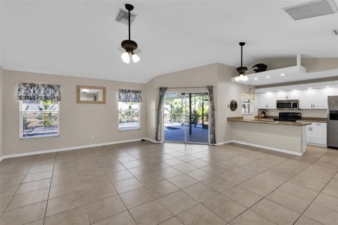 Villa ou maison à vendre à Palmetto, Floride: 3 chambres, 109.62 m2 № 2413521 - photo 10