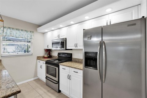 Villa ou maison à vendre à Palmetto, Floride: 3 chambres, 109.62 m2 № 2413521 - photo 13