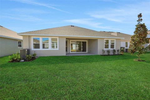 House in ANGELINE in Land O' Lakes, Florida 3 bedrooms, 252.97 sq.m. № 2152377 - photo 5
