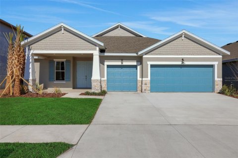 House in ANGELINE in Land O' Lakes, Florida 3 bedrooms, 252.97 sq.m. № 2152377 - photo 3