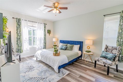 Villa ou maison à louer à Kissimmee, Floride: 7 chambres, 272.58 m2 № 1651574 - photo 5