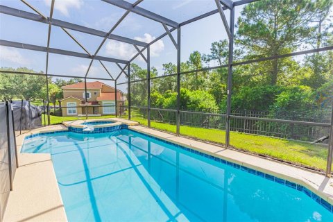 Villa ou maison à louer à Kissimmee, Floride: 7 chambres, 272.58 m2 № 1651574 - photo 27