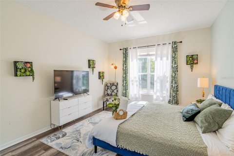 Villa ou maison à louer à Kissimmee, Floride: 7 chambres, 272.58 m2 № 1651574 - photo 8