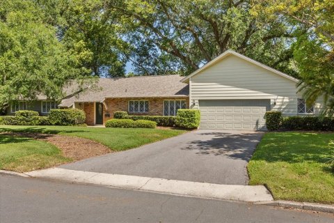 Villa ou maison à Maitland, Floride 3 chambres, 150.78 m2 № 2093195