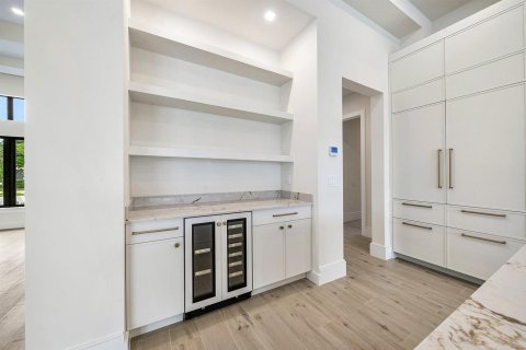 House in Boynton Beach, Florida 4 bedrooms, 362.97 sq.m. № 2378657 - photo 19