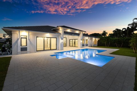 House in Boynton Beach, Florida 4 bedrooms, 362.97 sq.m. № 2378657 - photo 7