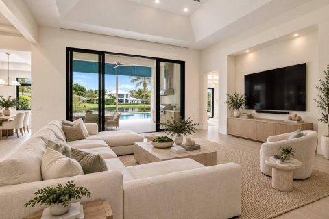 House in Boynton Beach, Florida 4 bedrooms, 362.97 sq.m. № 2378657 - photo 9