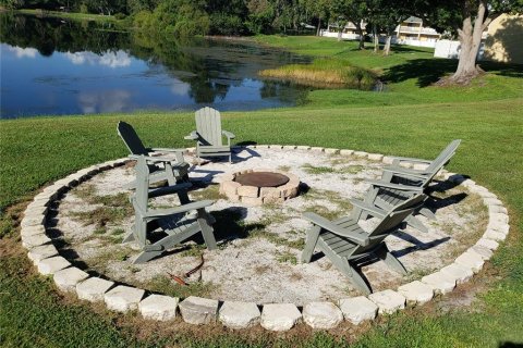 Townhouse in Land O' Lakes, Florida 2 bedrooms, 95.88 sq.m. № 1903357 - photo 19