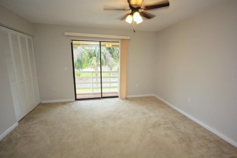 Townhouse in Land O' Lakes, Florida 2 bedrooms, 95.88 sq.m. № 1903357 - photo 6