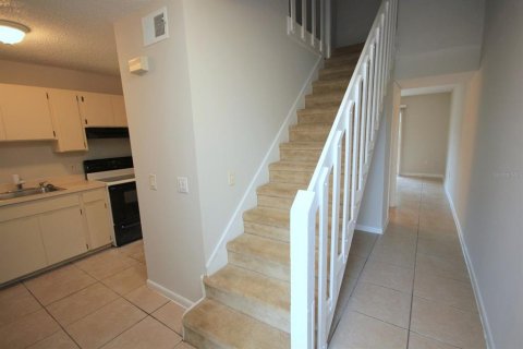 Townhouse in Land O' Lakes, Florida 2 bedrooms, 95.88 sq.m. № 1903357 - photo 5