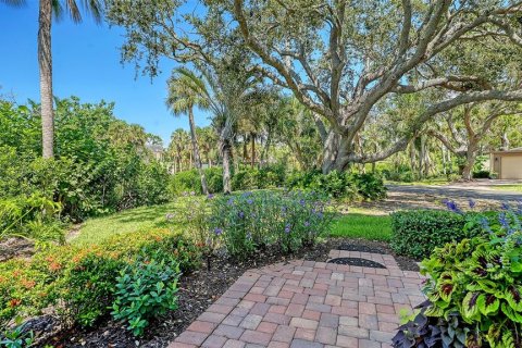 Copropriété à vendre à Sarasota, Floride: 2 chambres, 118.08 m2 № 2128835 - photo 21
