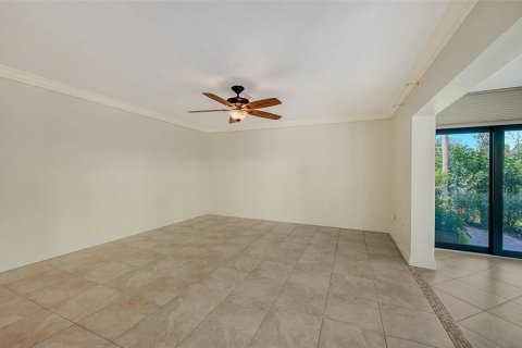 Copropriété à vendre à Sarasota, Floride: 2 chambres, 118.08 m2 № 2128835 - photo 11
