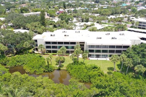 Copropriété à vendre à Sarasota, Floride: 2 chambres, 118.08 m2 № 2128835 - photo 4