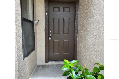 Condo in Orlando, Florida, 2 bedrooms  № 1808765 - photo 15
