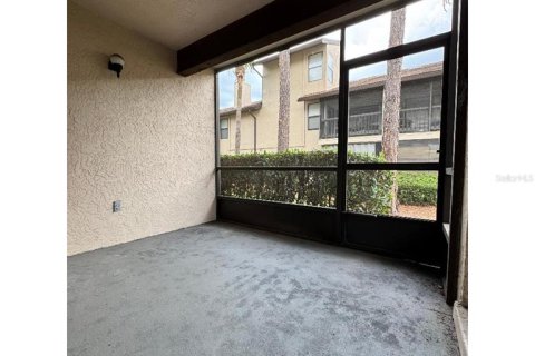 Condo in Orlando, Florida, 2 bedrooms  № 1808765 - photo 16