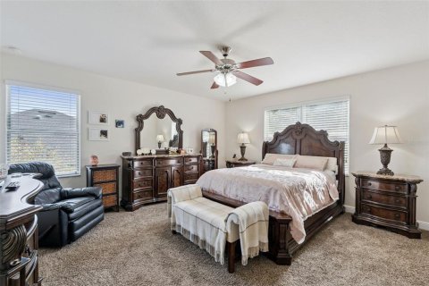 House in Clermont, Florida 4 bedrooms, 217.76 sq.m. № 2099249 - photo 24