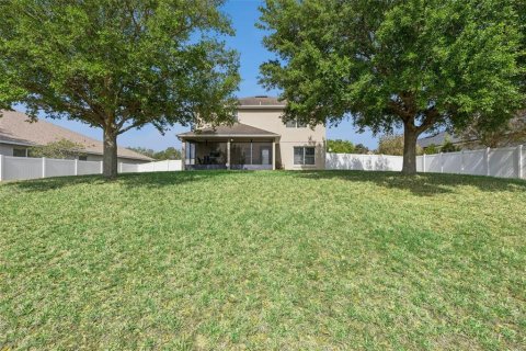 House in Clermont, Florida 4 bedrooms, 217.76 sq.m. № 2099249 - photo 4