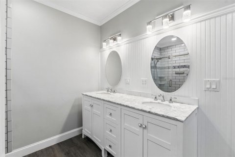 House in Leesburg, Florida 11 bedrooms, 660.63 sq.m. № 2226624 - photo 28