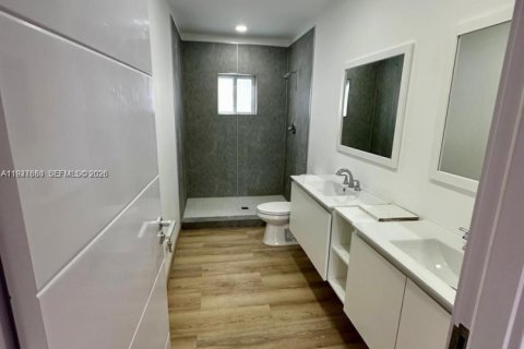 Casa en alquiler en Florida City, Florida, 6 dormitorios № 2055019 - foto 27