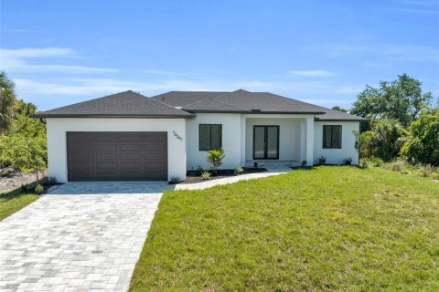 Villa ou maison à louer à Port Charlotte, Floride: 3 chambres, 160.35 m2 № 1402133 - photo 1