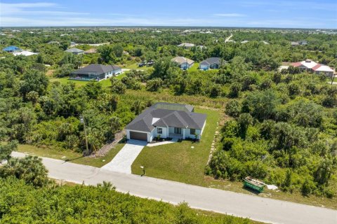 Villa ou maison à louer à Port Charlotte, Floride: 3 chambres, 160.35 m2 № 1402133 - photo 21