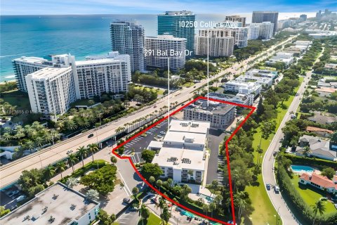 Condominio en venta en Bal Harbour, Florida, 49.89 m2 № 1761868 - foto 25