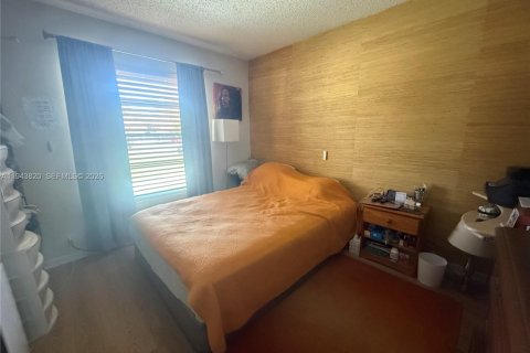 Casa en venta en Hollywood, Florida, 2 dormitorios, 92.9 m2 № 2001005 - foto 17