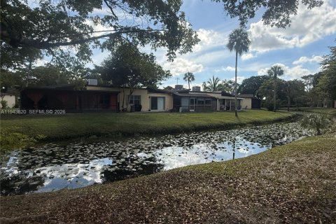 Casa en venta en Hollywood, Florida, 2 dormitorios, 92.9 m2 № 2001005 - foto 28