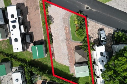 Terreno en venta en Clermont, Florida № 1267420 - foto 1