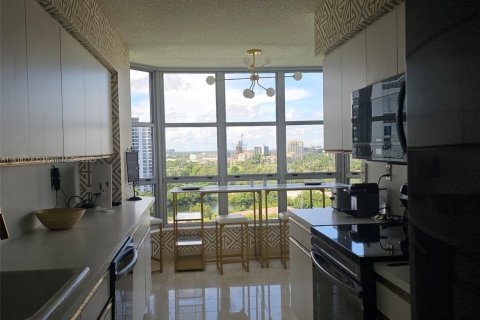 Condominio en alquiler en Aventura, Florida, 2 dormitorios, 125.7 m2 № 1934317 - foto 26
