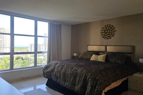 Condominio en alquiler en Aventura, Florida, 2 dormitorios, 125.7 m2 № 1934317 - foto 6