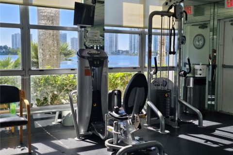 Condominio en alquiler en Aventura, Florida, 2 dormitorios, 125.7 m2 № 1934317 - foto 13