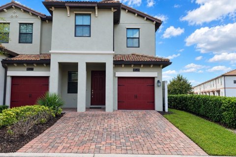 Touwnhouse à Davenport, Floride 3 chambres, 169.83 m2 № 2425802