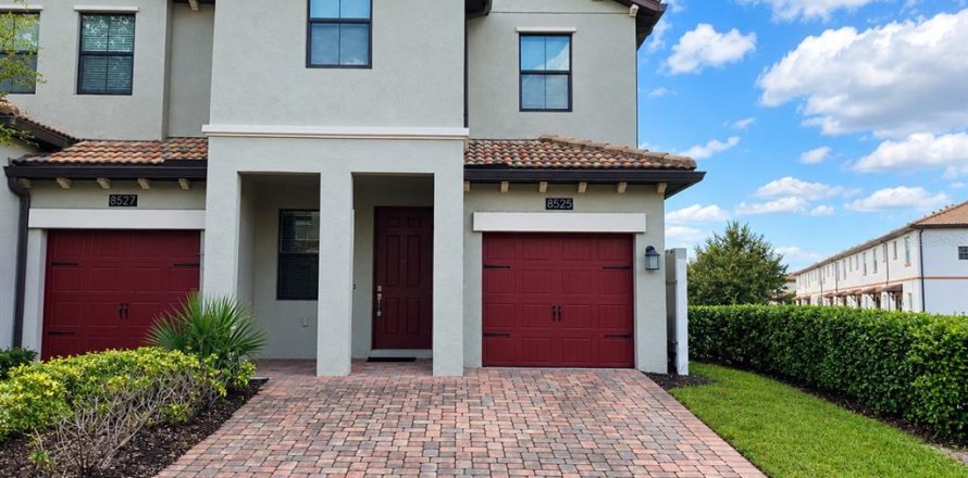 Touwnhouse à Davenport, Floride 3 chambres, 169.83 m2 № 2425802