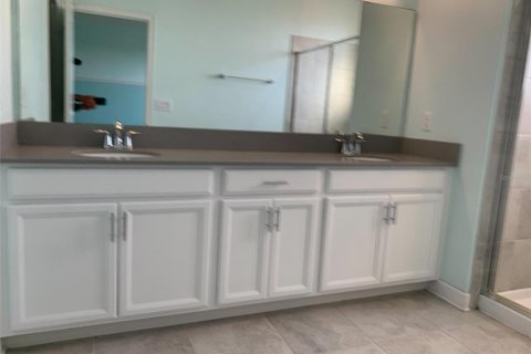 Touwnhouse à louer à Davenport, Floride: 3 chambres, 169.83 m2 № 2425802 - photo 14