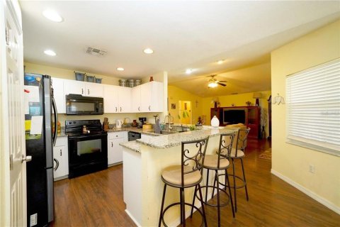 Casa en venta en Lake Wales, Florida, 4 dormitorios, 161.84 m2 № 2219106 - foto 12