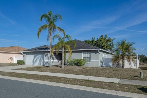 Casa en venta en Lake Wales, Florida, 4 dormitorios, 161.84 m2 № 2219106 - foto 2