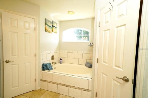 Casa en venta en Lake Wales, Florida, 4 dormitorios, 161.84 m2 № 2219106 - foto 18